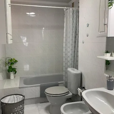 Gaivota Amplio Y Luminoso Con Plaza De Garaje Apartman